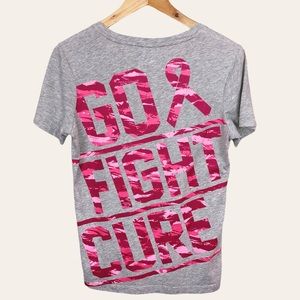 Under Armor Breast Cancer Awareness V Neck Fitted Short Sleeve Heathered T Shirt